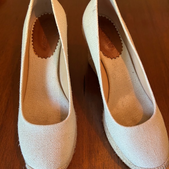 Beige Shiny Wedge Heals - Picture 2 of 2